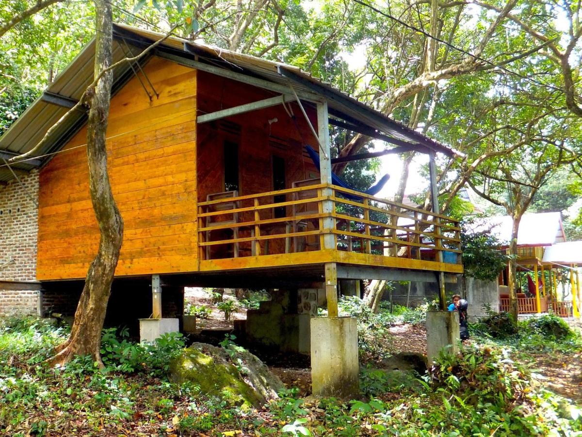 Olala Cafe & Bungalows ซาบัง ภายนอก รูปภาพ
